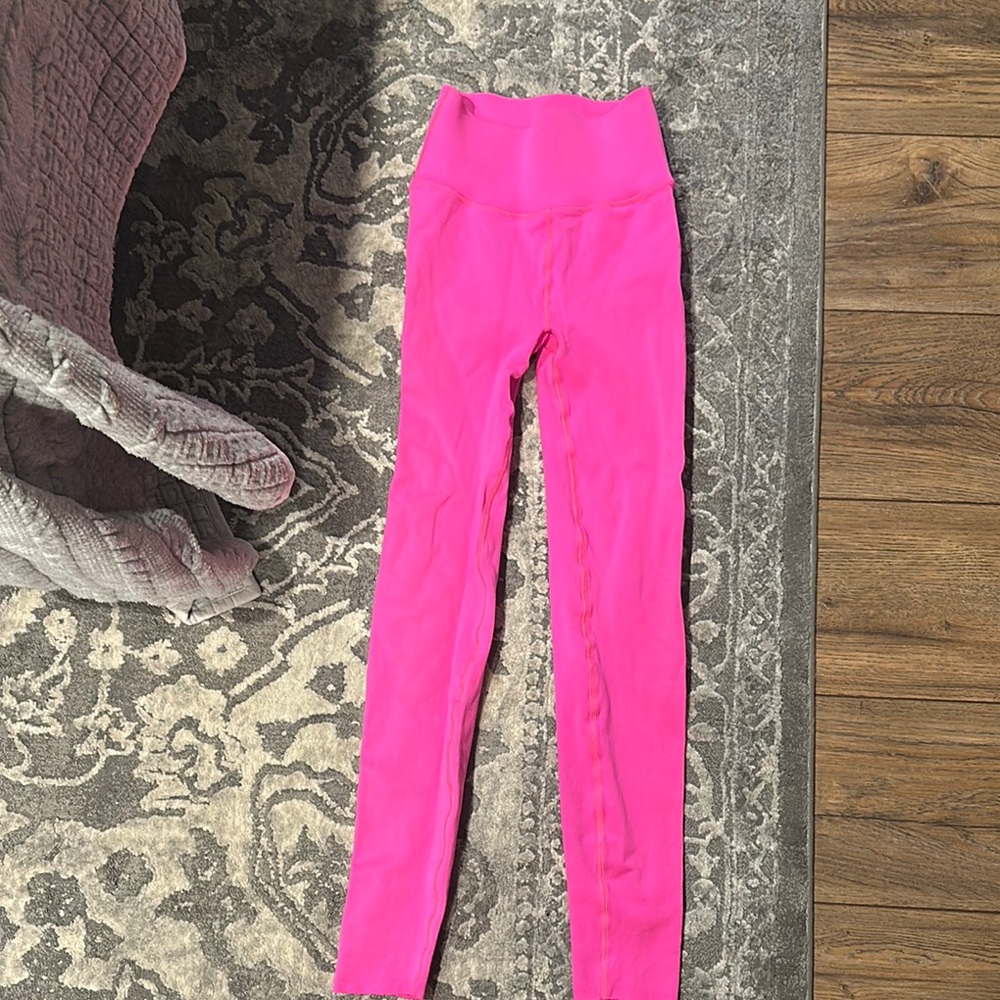 Size small fabletics leggings worn once